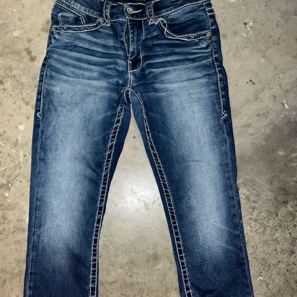 BUCLKE JEANS